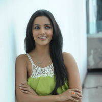 PRIYA ANAND CUTE PHOTOS AT 180 SUCCESS MEET | Picture 43461